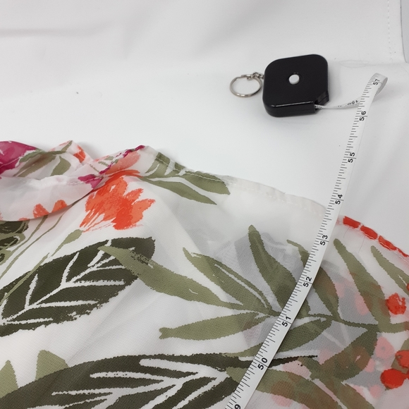 Old Navy Floral Chiffon Maxi Dress - Picture 7 of 7